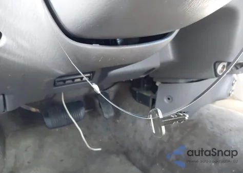 2000 Toyota Tundra Sr5 V8 из США, поврежденный, VIN 5TBBT4418YS054318